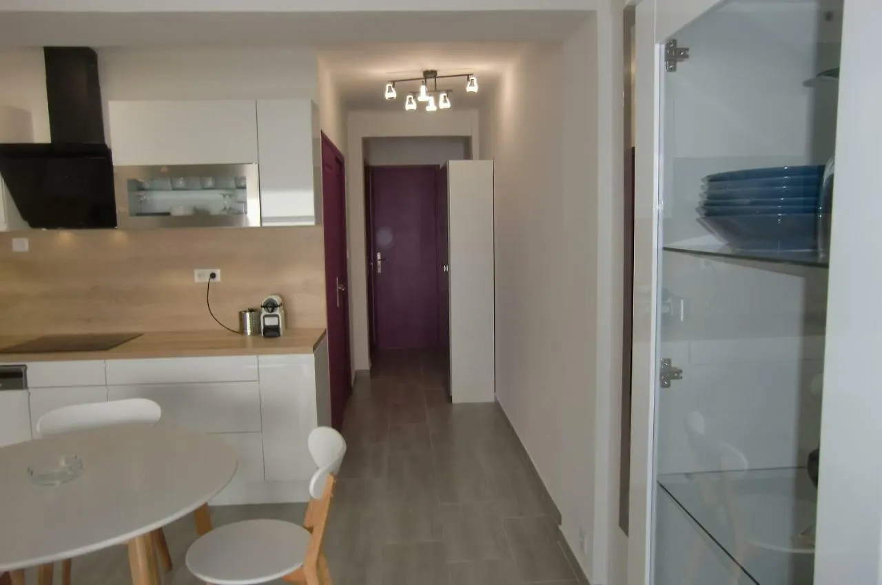 Ferienwohnung La Goelette Golfe-Juan 0*,